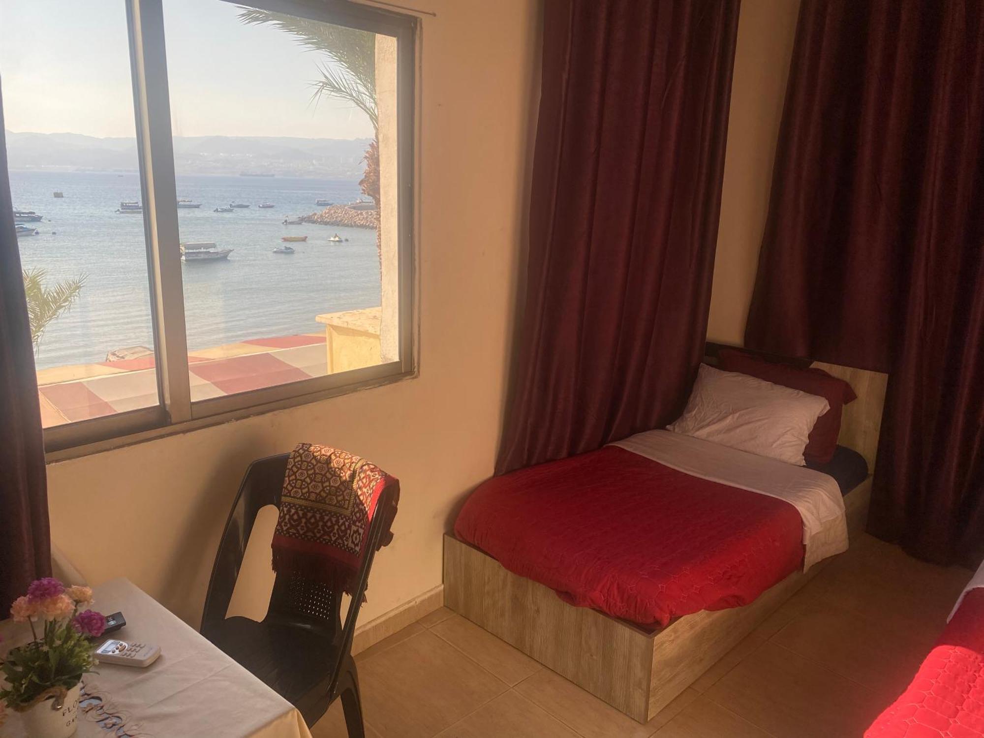 Al-Amer Beach Hotel Aqaba Extérieur photo